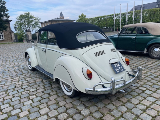 witte kever cabrio huren